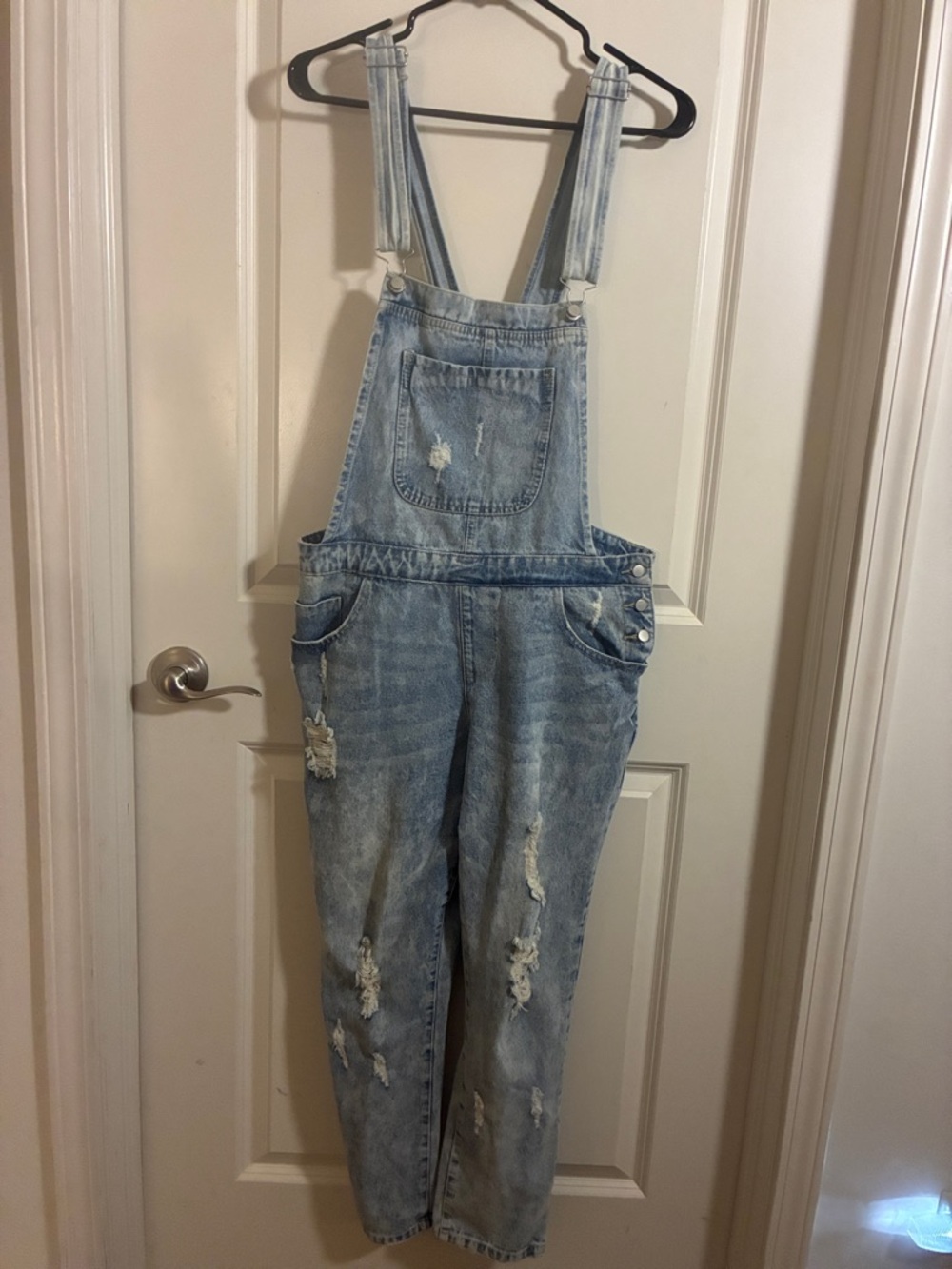 Forever 21 Light Wash Distressed Denim Overalls